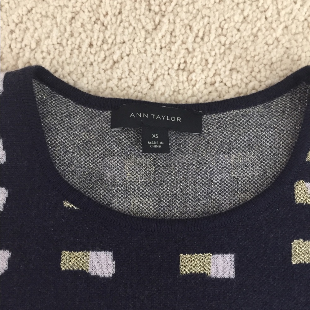 Ann Taylor sweater 4/5 sleeve - Picture 2 of 2